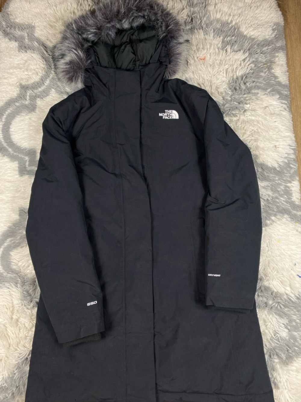 The North Face Women's Black Large Arctic Parka   Dryvent 550